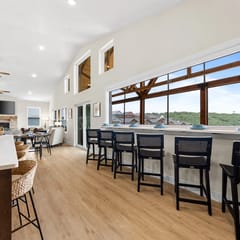 Lakeview Lodge