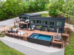 Lakeview Landing - Image 2